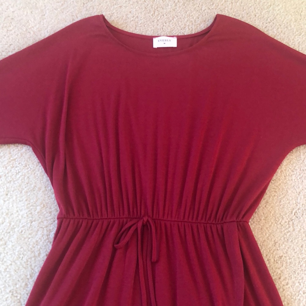 Red dress ♥️ - Picture 3 of 3